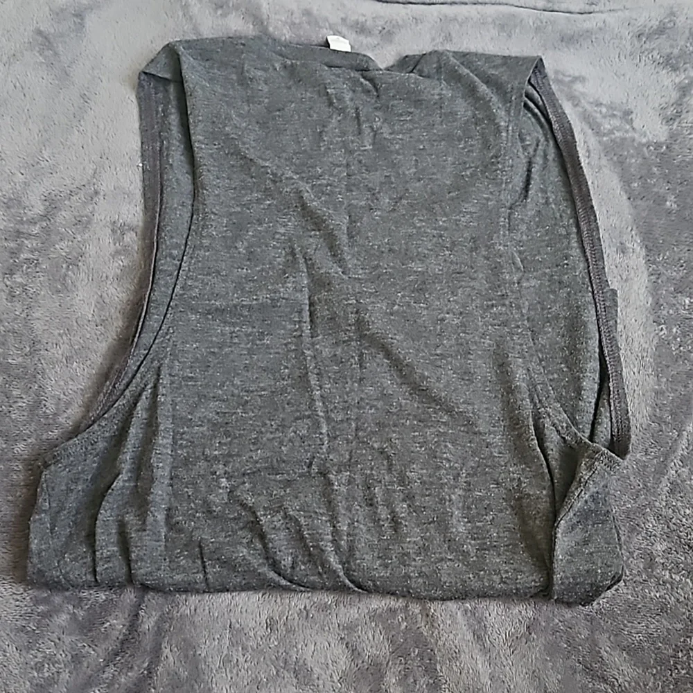 Tanktop - Picture 5 of 5